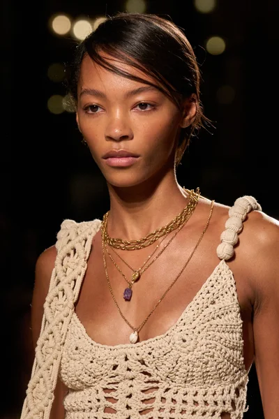 Look 112